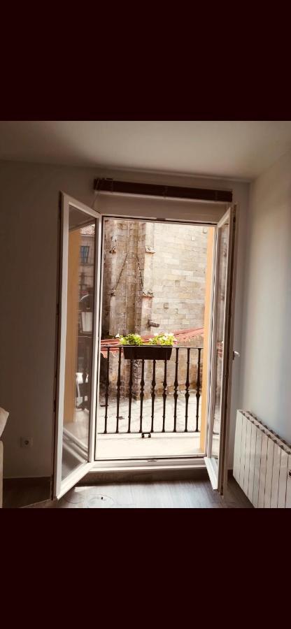 Apartamento Noia Centro Izqda Екстериор снимка